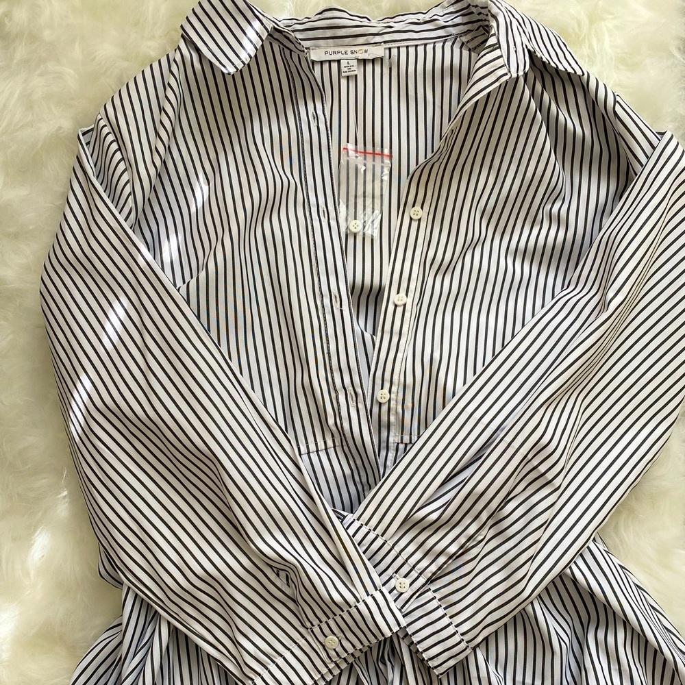 SOLD. NOT FOR SALE. White & Black Stripe Dress! 👗